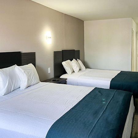 Studio 6 Suites Delano, Ca Extérieur photo