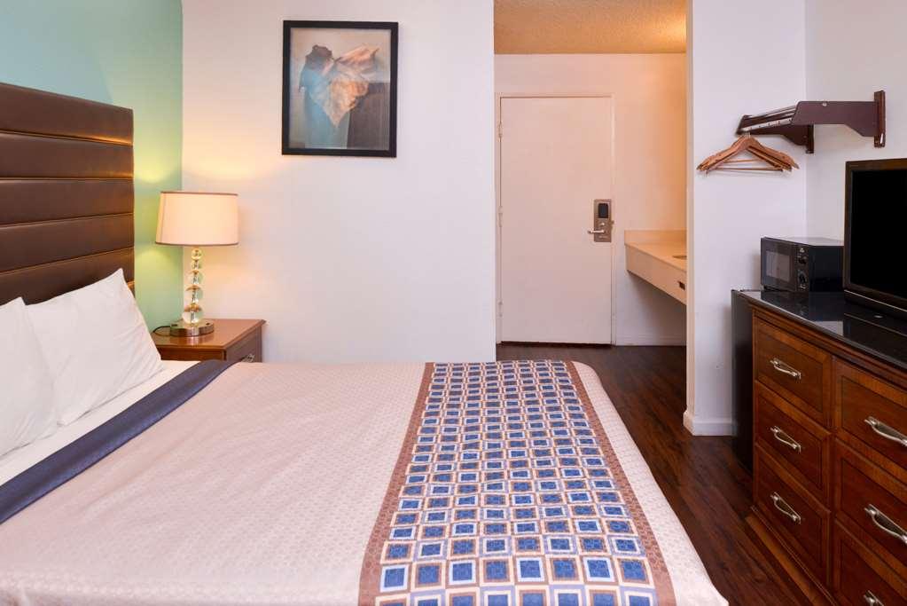Studio 6 Suites Delano, Ca Chambre photo